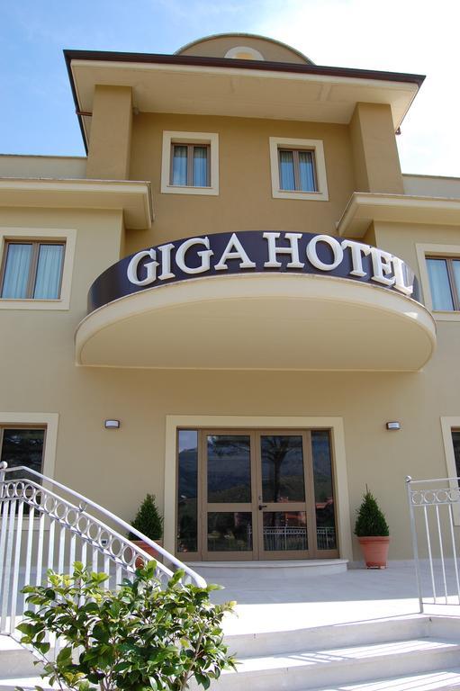 Giga Hotel Villa Santa Lucia Exteriör bild