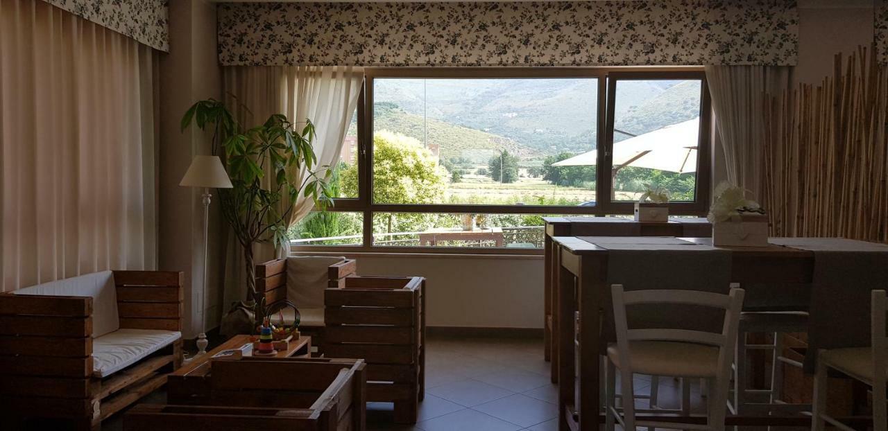 Giga Hotel Villa Santa Lucia Exteriör bild